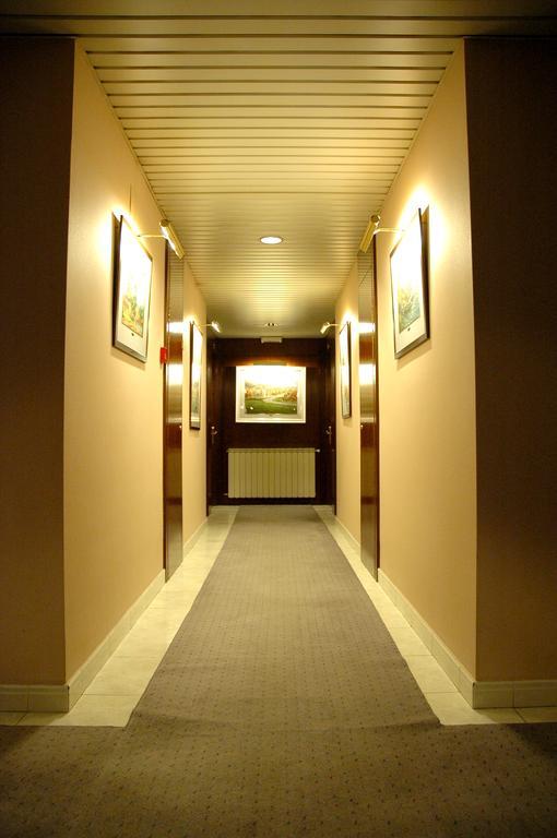 Hotel Arumi Santa Eugenia de Berga Eksteriør bilde